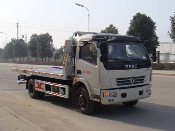 �|�L����������һ�϶�ƽ���·����܇�DƬ